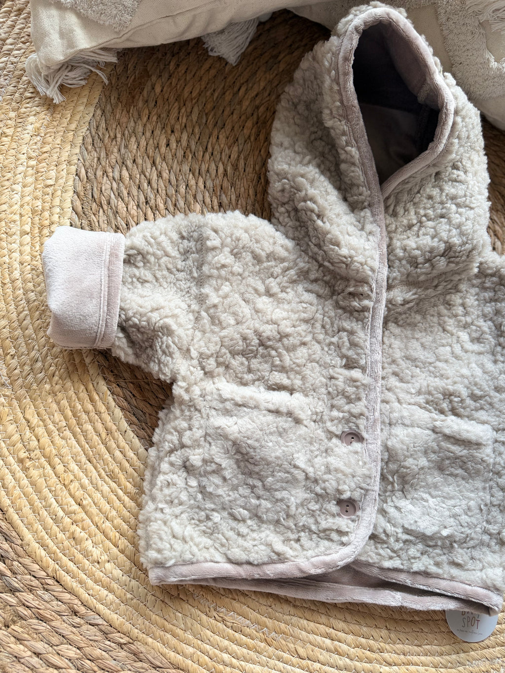 Cloud jacket