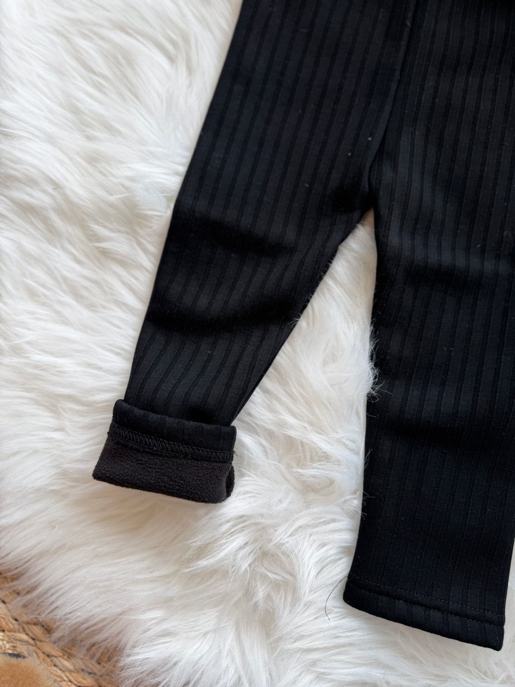 Black ribbed fleece leggings