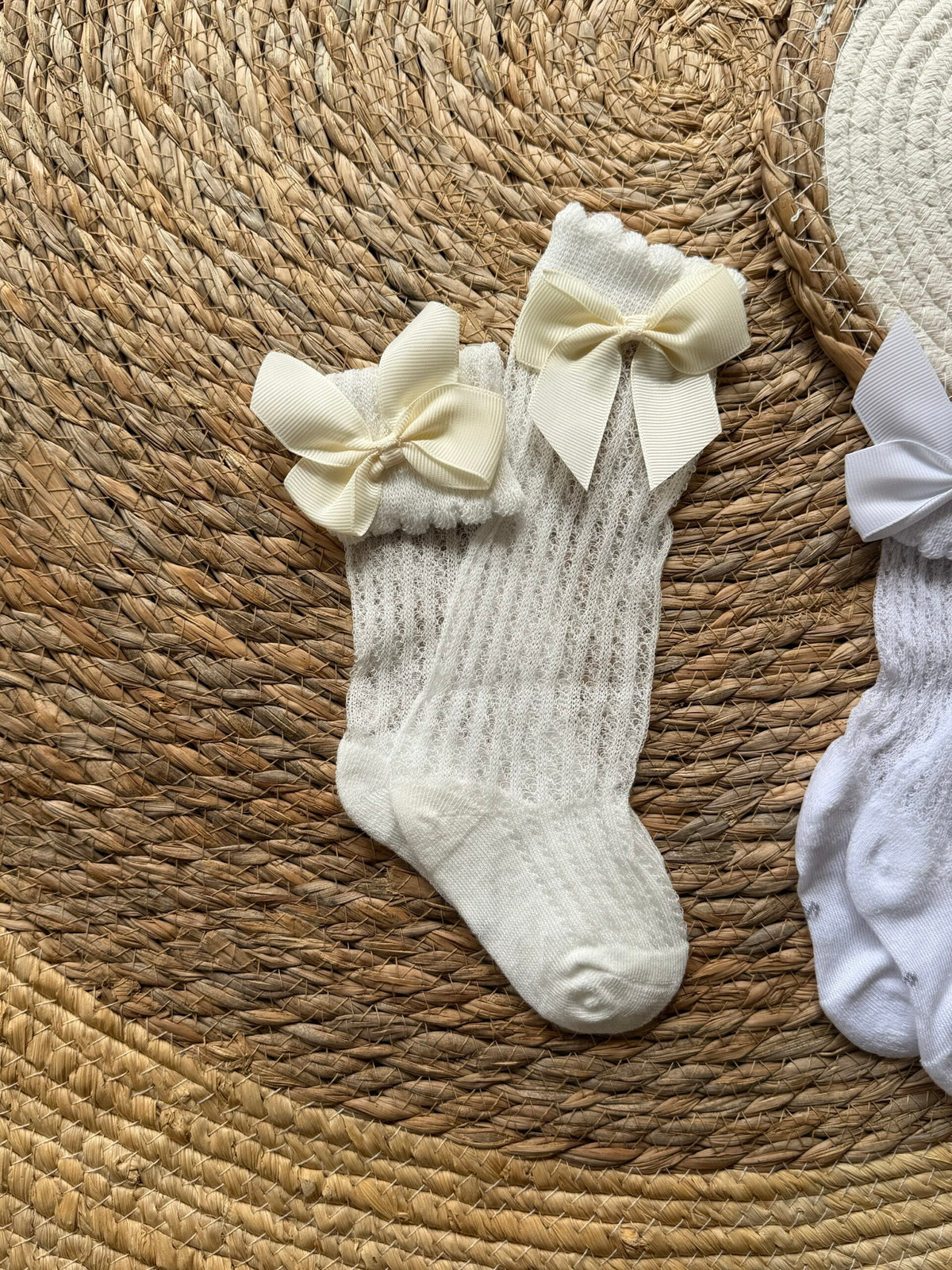 Long ribbon socks
