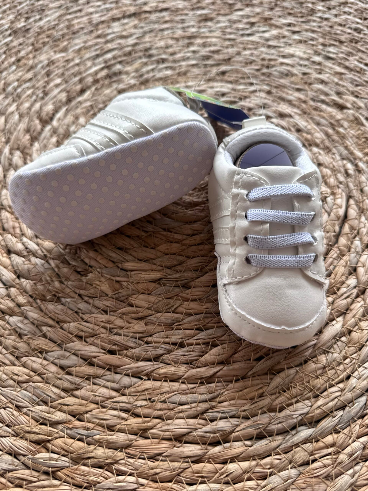 White baby shoes