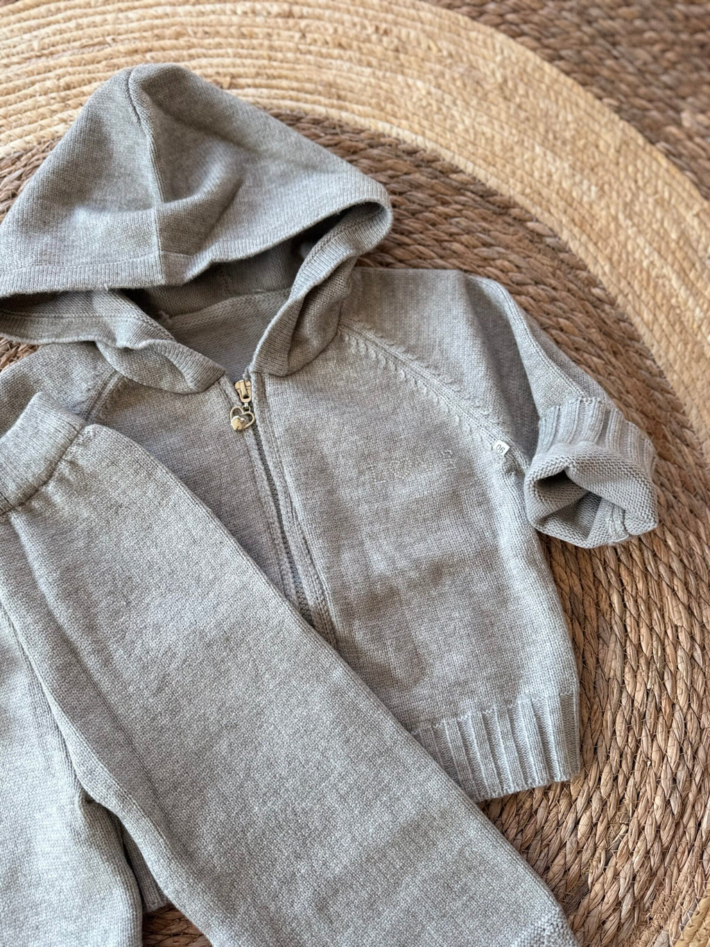 Grey knitted set