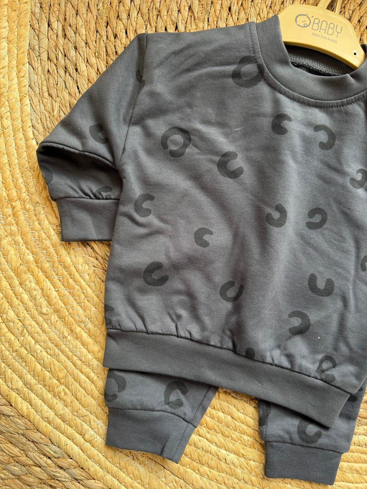Dark grey c tracksuits