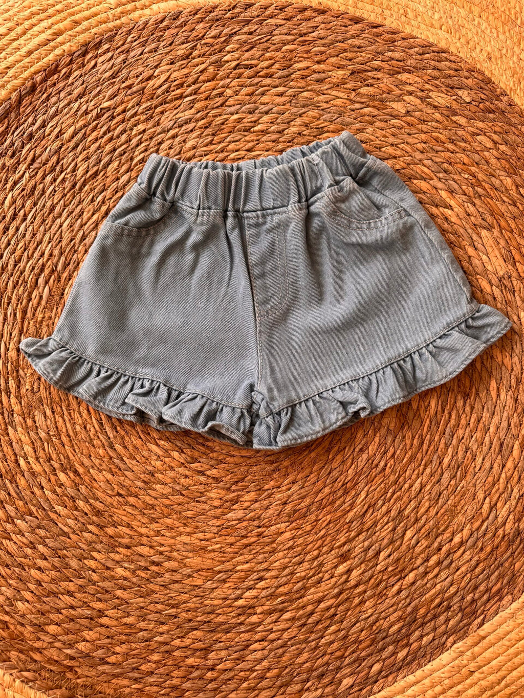 Ruffles shorts